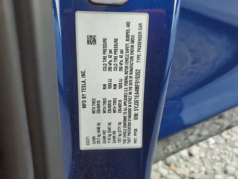 2021 TESLA MODEL 3   