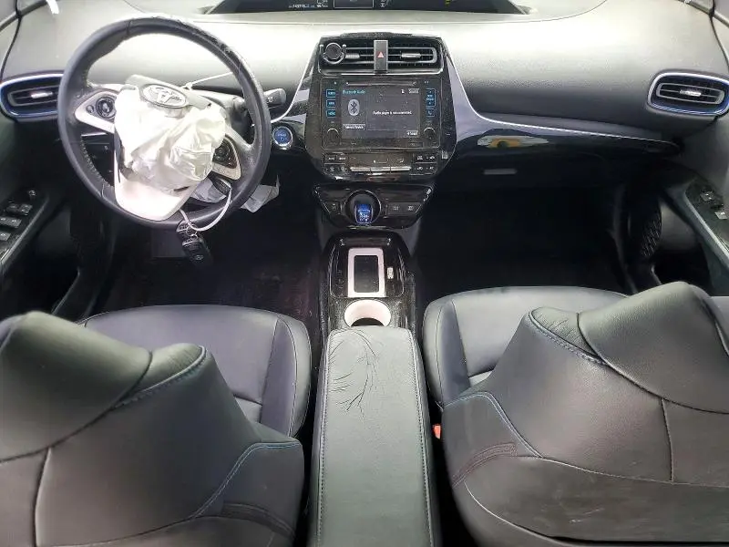 2016 TOYOTA PRIUS FOUR TOURING  