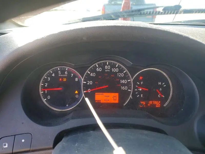 2010 NISSAN ALTIMA S  