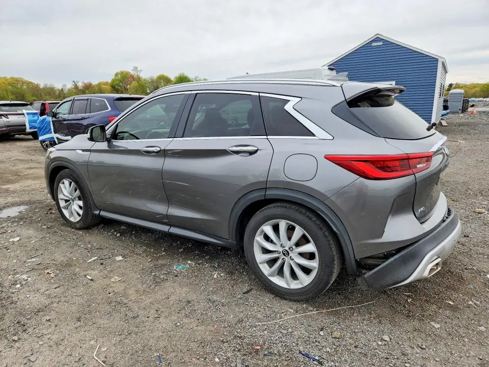 2019 INFINITI QX50 LUXE  