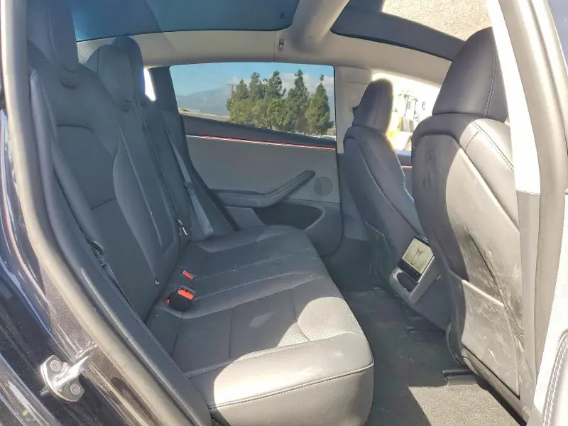 2026 TESLA MODEL 3   