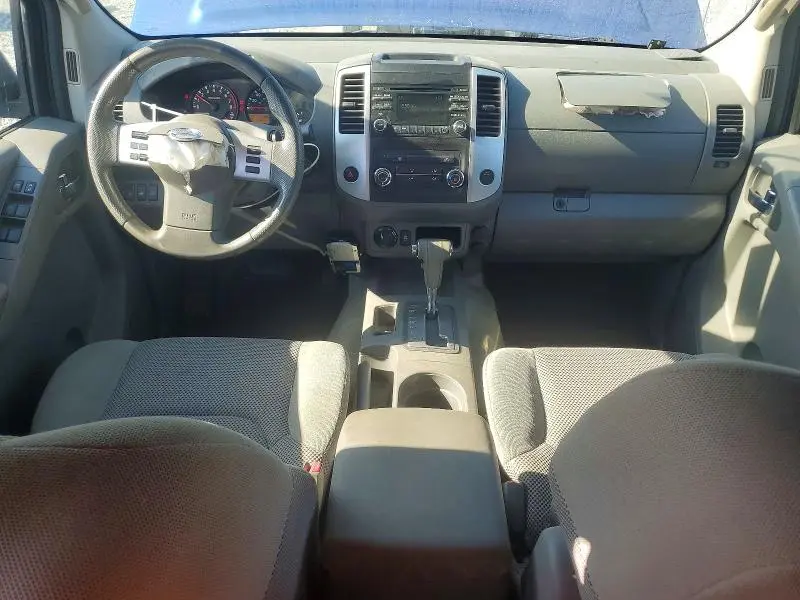 2014 NISSAN FRONTIER SV  