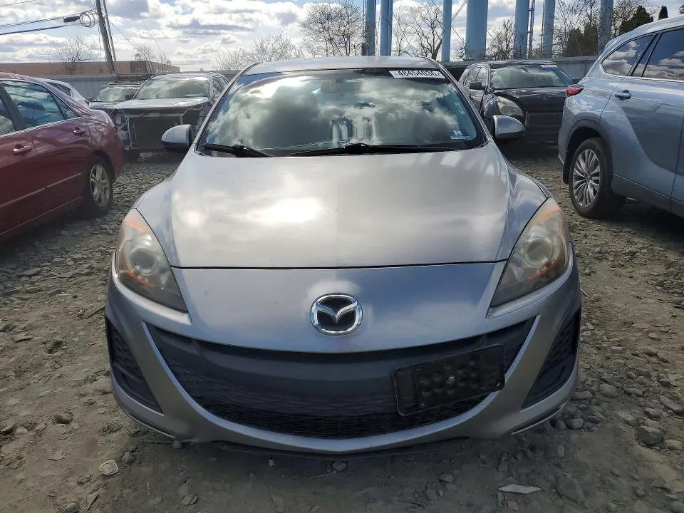 2010 MAZDA 3 I  