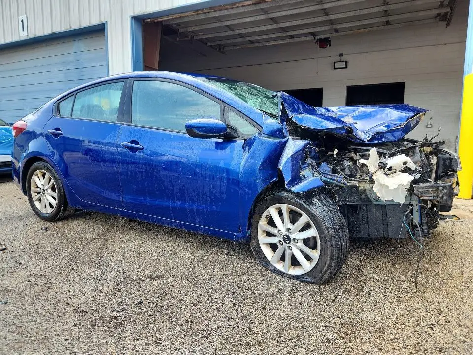 2017 KIA FORTE S  