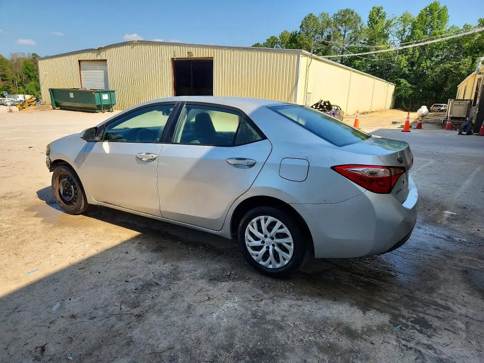 2017 TOYOTA COROLLA LE  