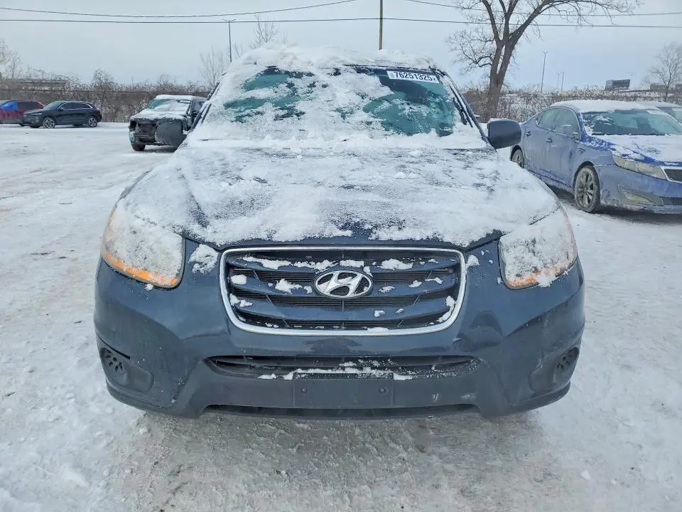 2011 HYUNDAI SANTA FE GLS  