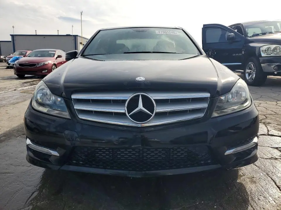 2012 MERCEDES-BENZ C 250  