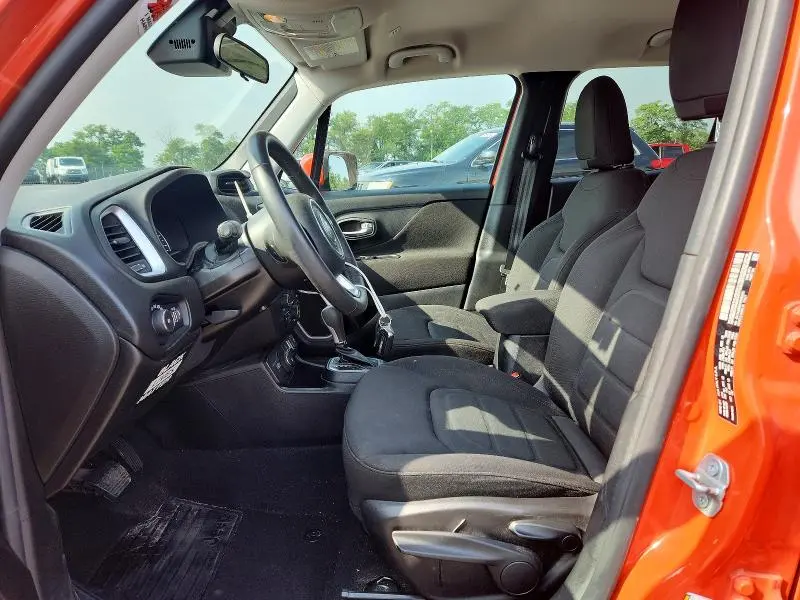 2019 JEEP RENEGADE LATITUDE  