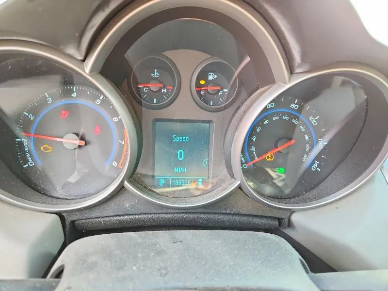 2011 CHEVROLET CRUZE   