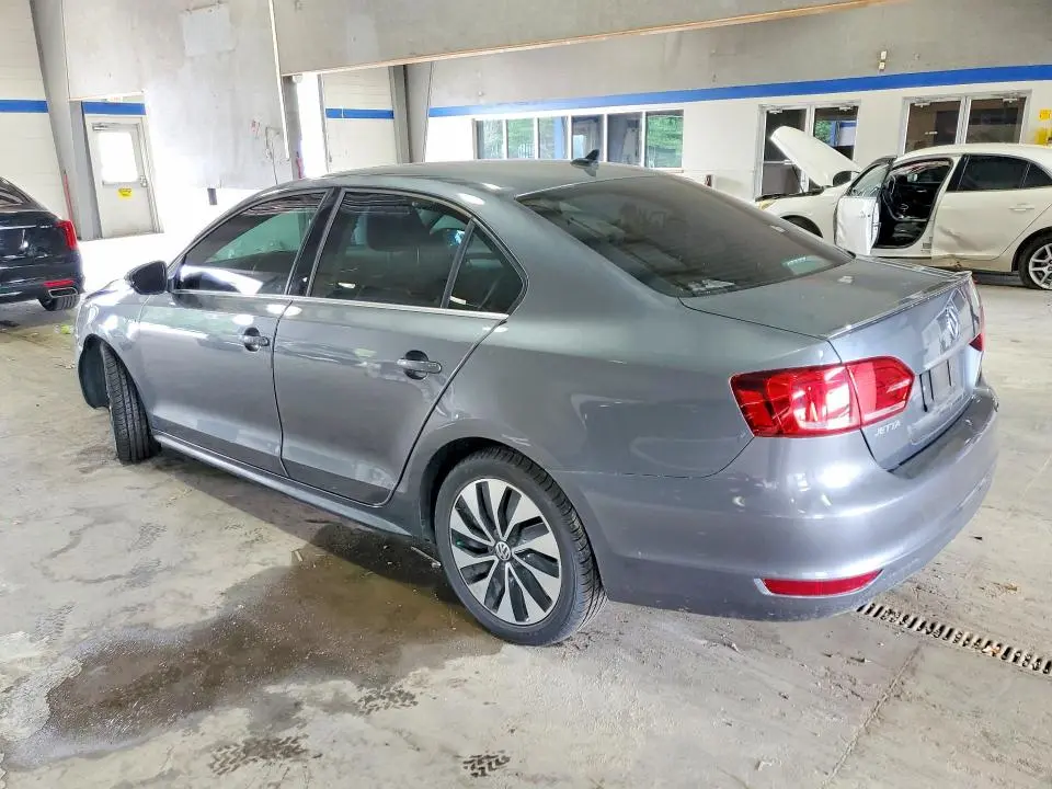 2013 VOLKSWAGEN JETTA HYBRID  