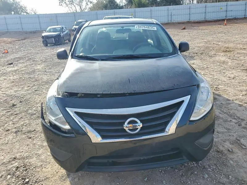 2015 NISSAN VERSA S  