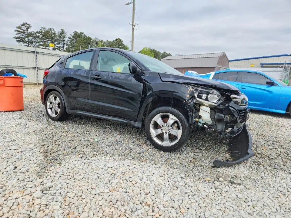 2019 HONDA HR-V LX  
