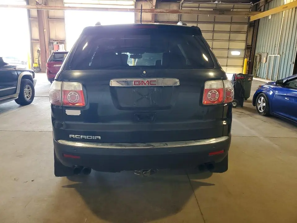2011 GMC ACADIA SLT-1  