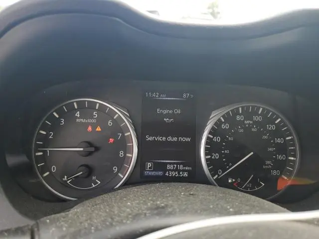 2018 INFINITI Q50 LUXE  
