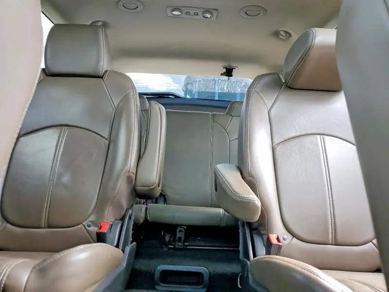 2015 GMC ACADIA SLT-1  