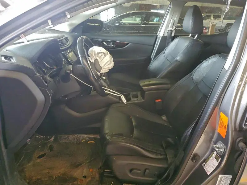 2017 NISSAN ROGUE SPORT S  