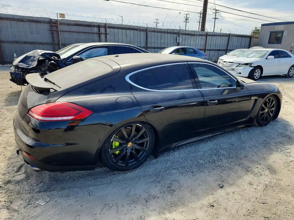 2015 PORSCHE PANAMERA SE HYBRID  