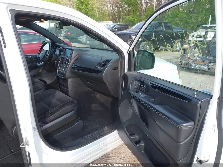 2018 DODGE GRAND CARAVAN SE PLUS