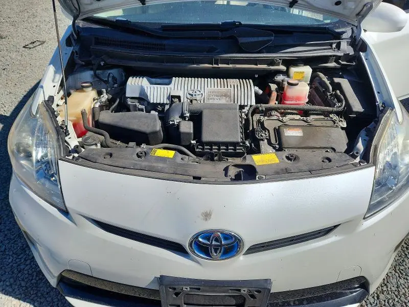 2014 TOYOTA PRIUS TWO  