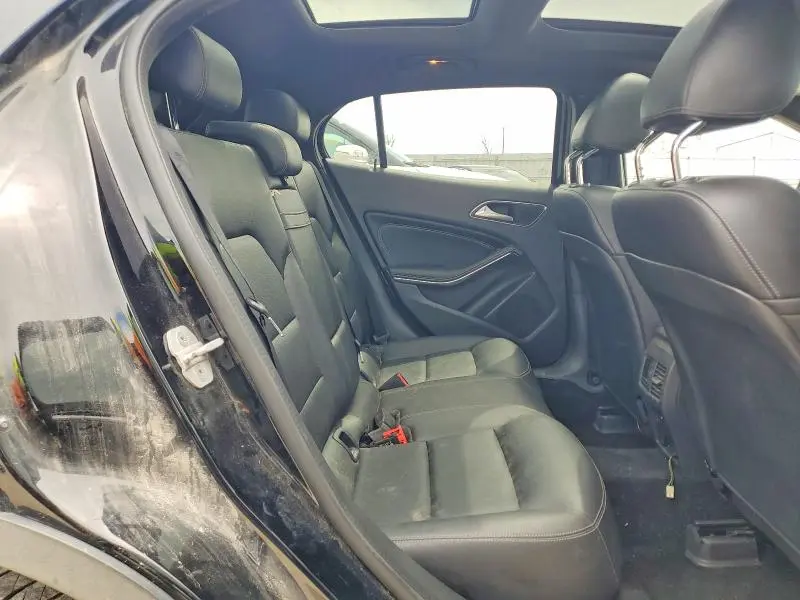 2018 MERCEDES-BENZ GLA 250 4MATIC  