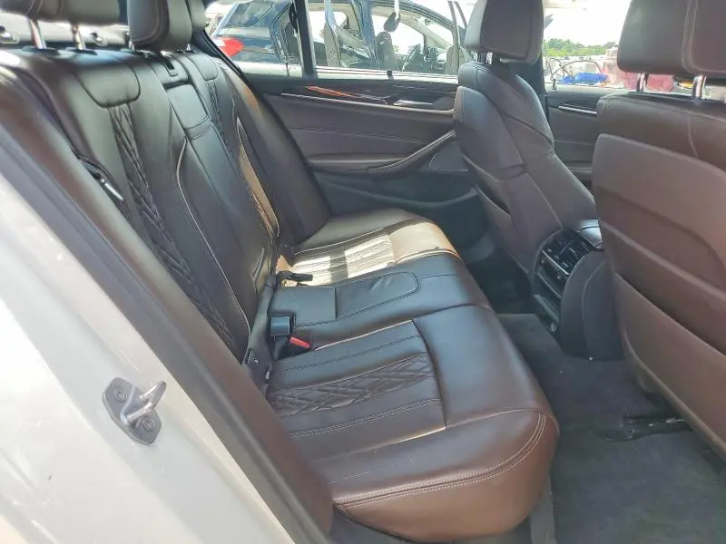 2017 BMW 540   