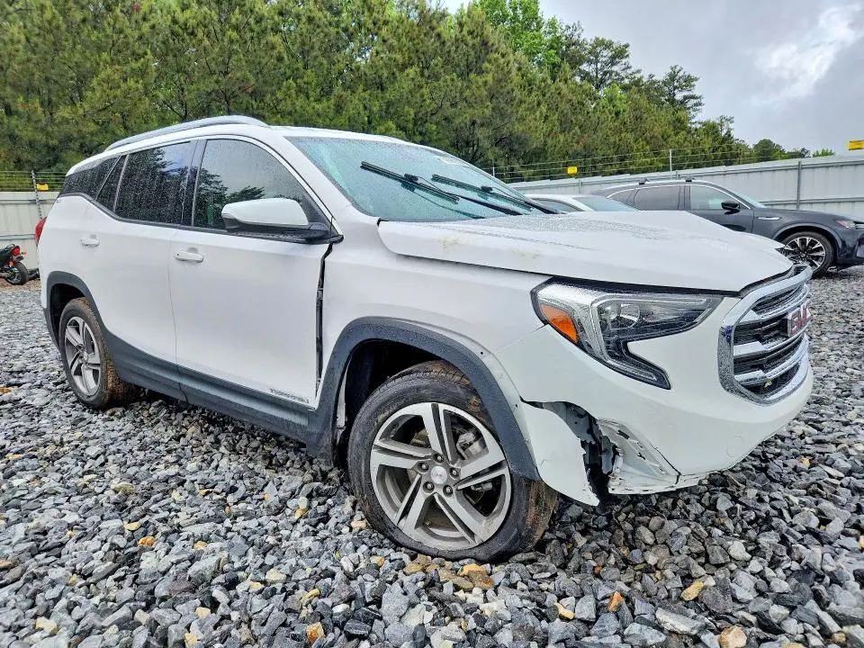 2018 GMC TERRAIN SLT  