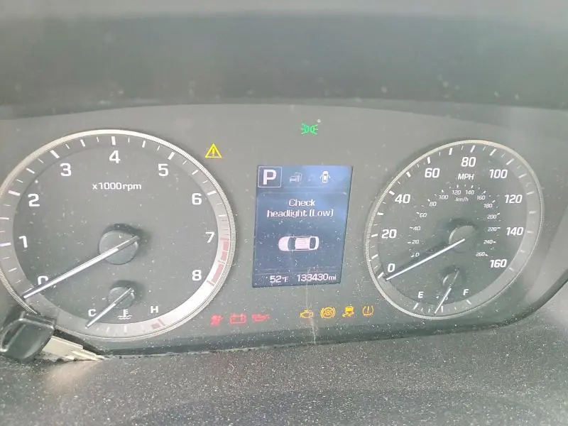 2017 HYUNDAI SONATA SE  