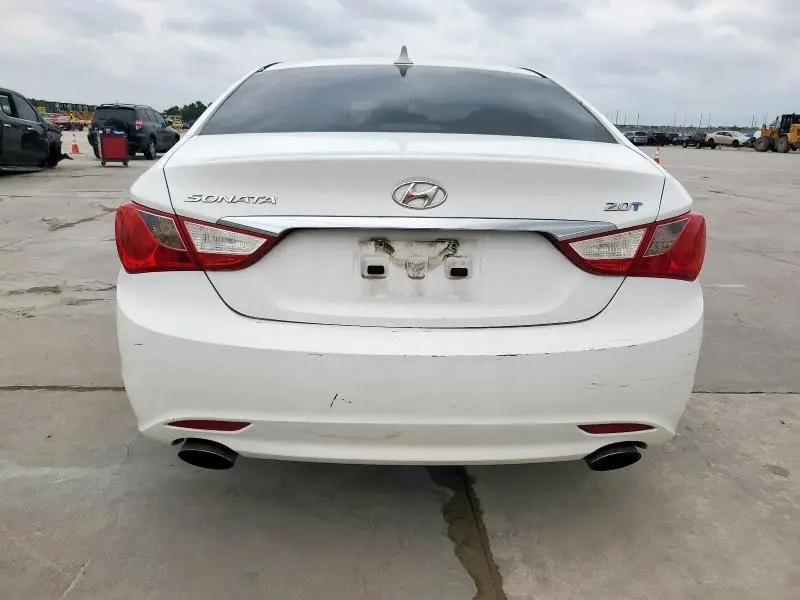 2011 HYUNDAI SONATA SE