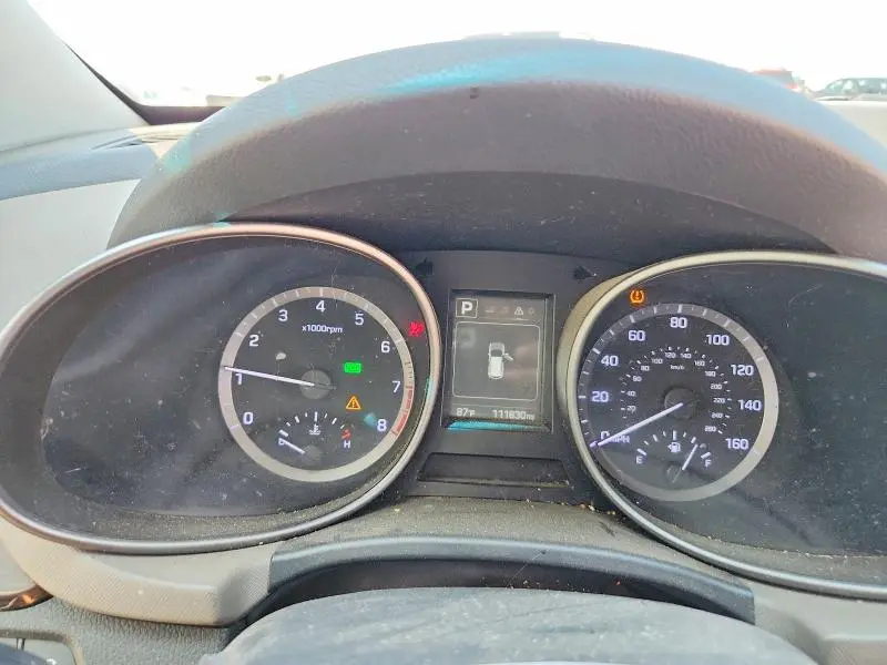 2017 HYUNDAI SANTA FE SE  