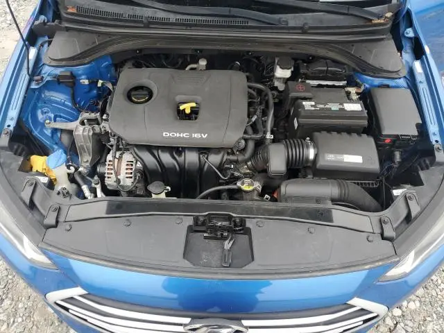 2017 HYUNDAI ELANTRA SE  