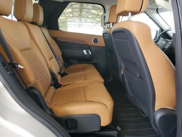 2018 LAND ROVER DISCOVERY HSE LUXURY
