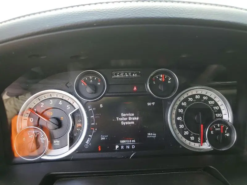 2016 RAM 1500 LARAMIE  