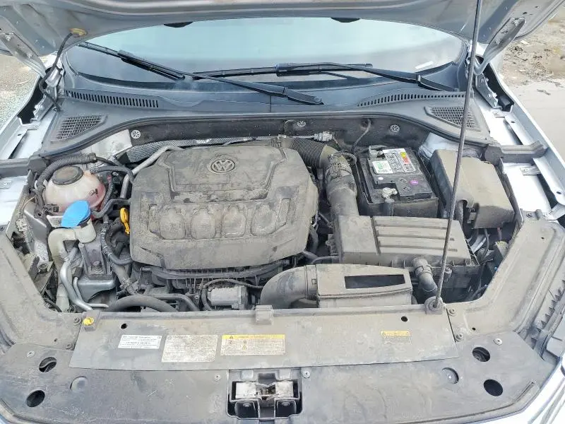 2021 VOLKSWAGEN PASSAT SE  