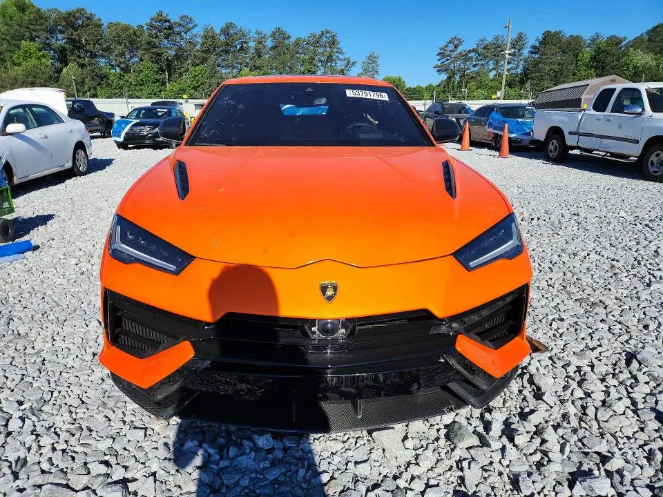 2024 LAMBORGHINI URUS PERFORMANTE  