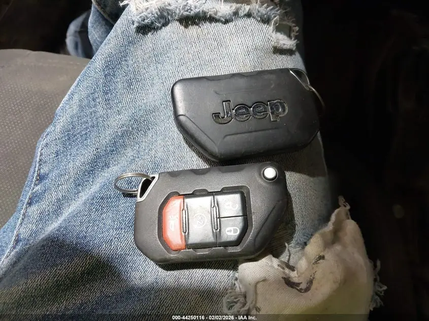 2018 JEEP WRANGLER UNLIMITED SAHARA 4X4