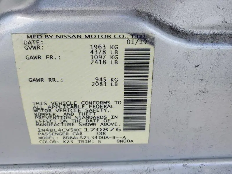 2019 NISSAN ALTIMA SR  