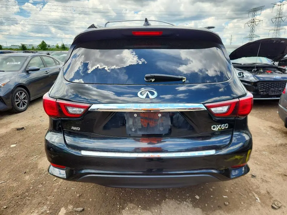 2020 INFINITI QX60 LUXE  