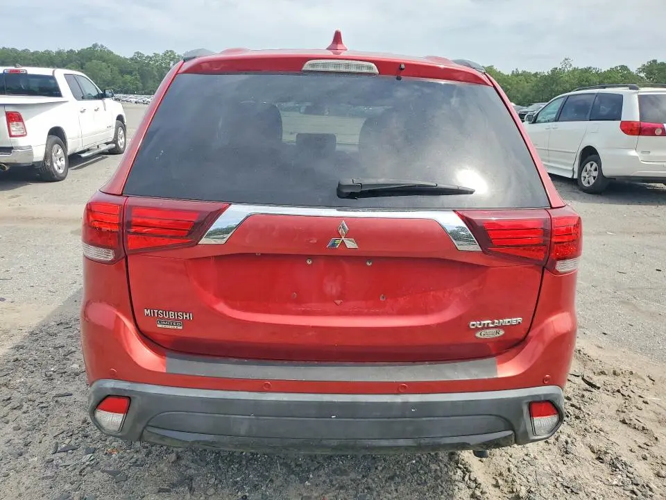 2018 MITSUBISHI OUTLANDER SE  