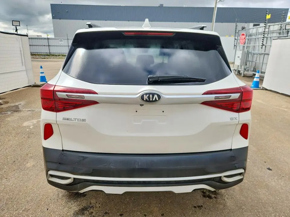 2021 KIA SELTOS EX  