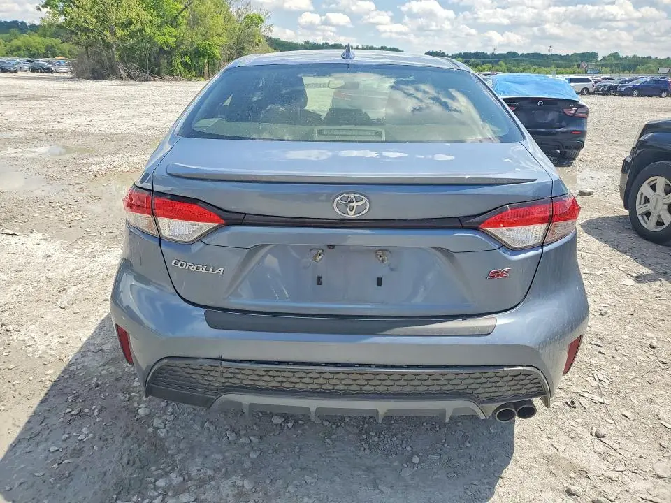 2022 TOYOTA COROLLA SE  