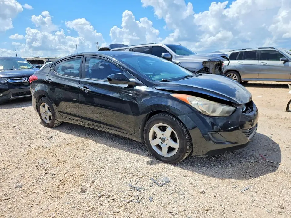 2011 HYUNDAI ELANTRA GLS  