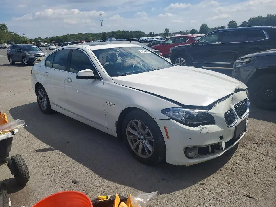 2015 BMW 528 XI  