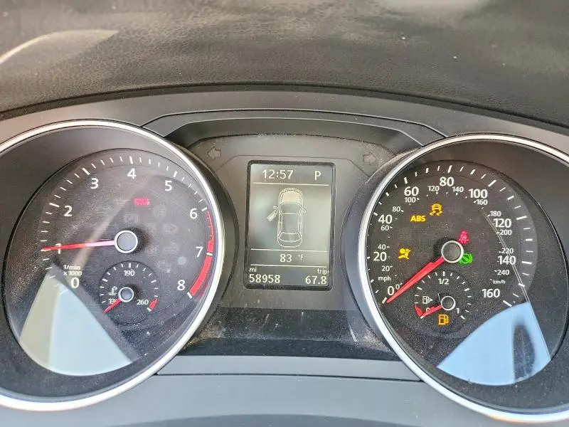 2017 VOLK JETTA SE   