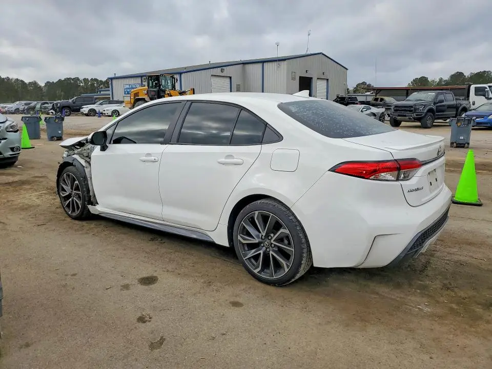2021 TOYOTA COROLLA SE  