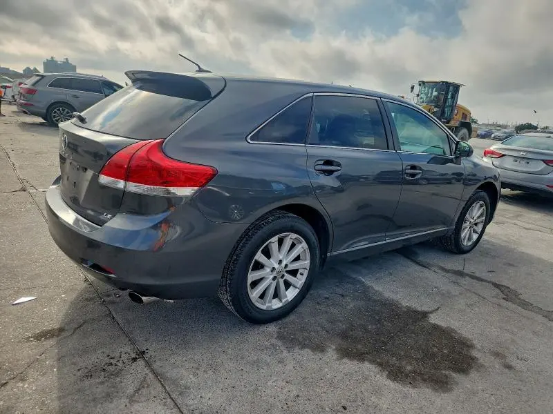 2012 TOYOTA VENZA LE  