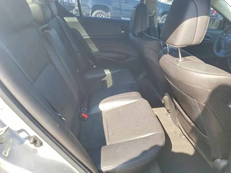 2015 ACURA ILX 20  