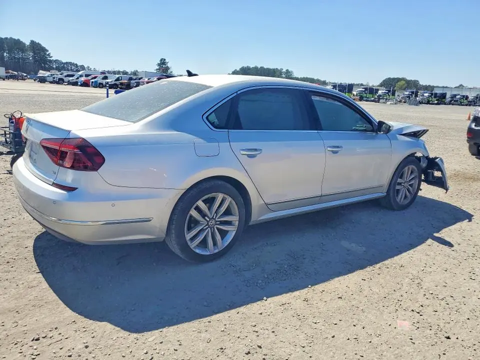 2017 VOLKSWAGEN PASSAT SEL PREMIUM  