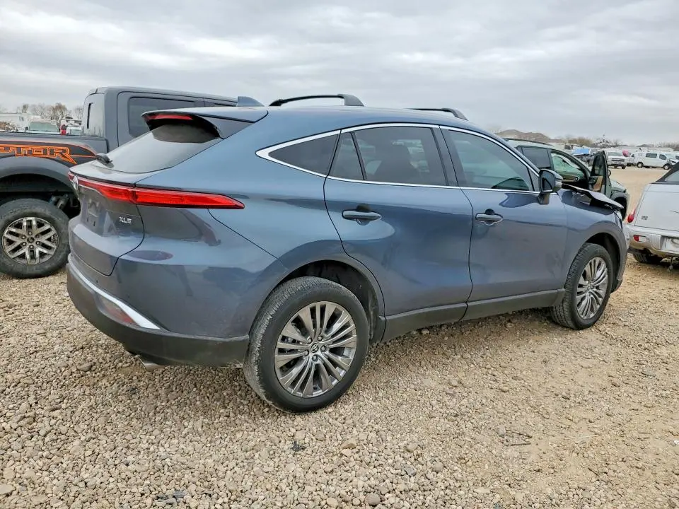 2023 TOYOTA VENZA LE  
