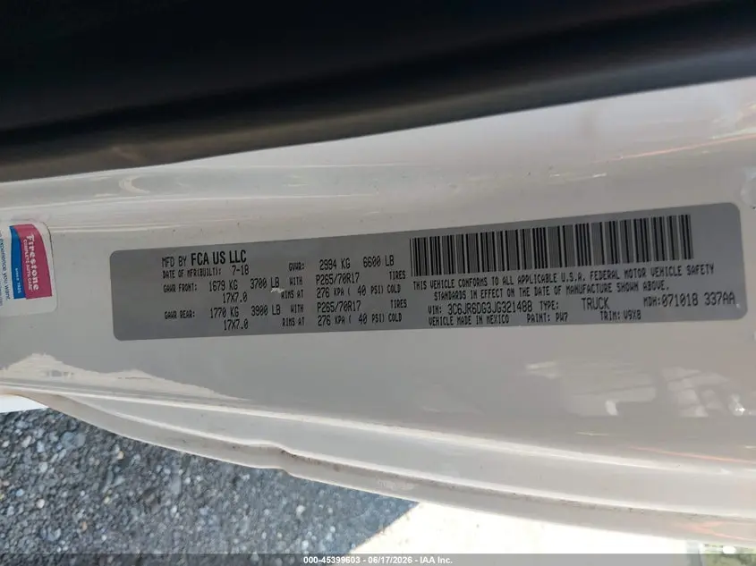 2018 RAM 1500 TRADESMAN  4X2 8' BOX