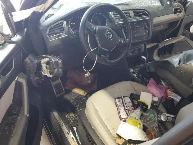 2020 VOLKSWAGEN TIGUAN SE  